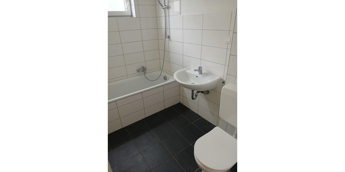 Erdgeschoßwohnung Bielefeld Sennestadt - 3 Zimmer, 74 m&sup2;, 632&euro; | Angebot:20367087