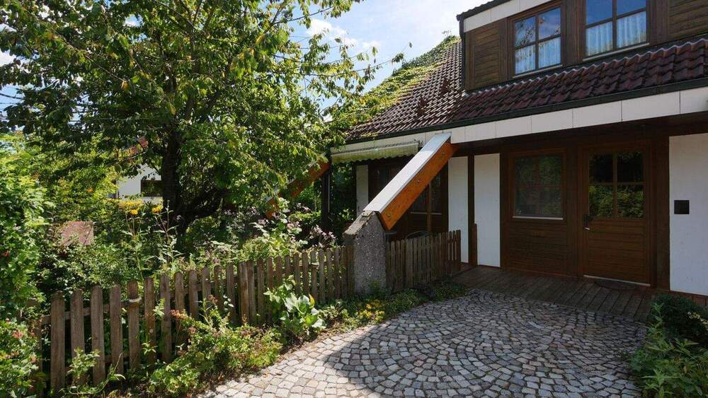 Einfamilienhaus Bad Wünnenberg Fürstenberg - 6 Zimmer, 218 m&sup2;, 329.000&euro; | Angebot:25213982
