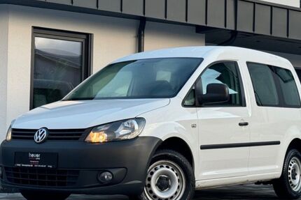 VW Caddy 73.000 km 12.600 € Lage 32791