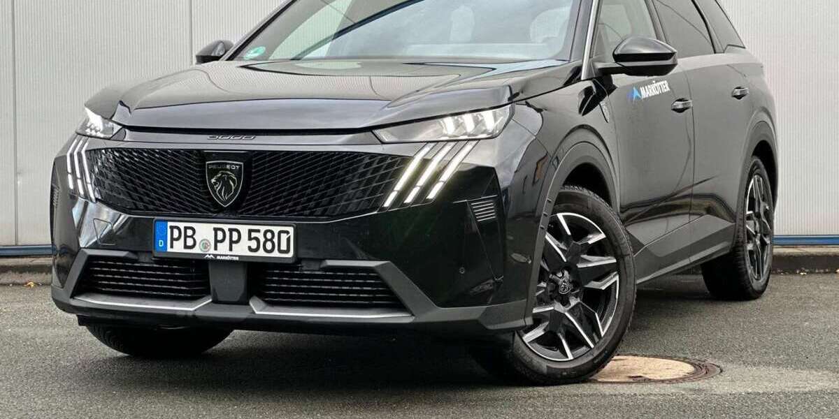 Peugeot 5008 6.000 km 42.679 € Paderborn 33106