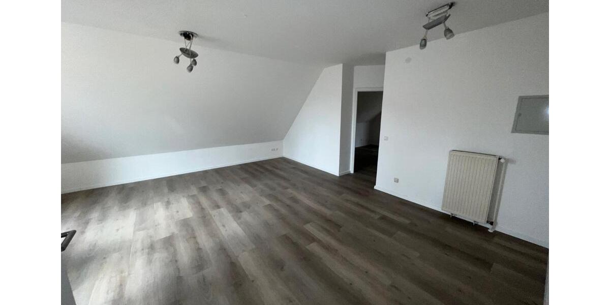Dachgeschoßwohnung Bielefeld Sennestadt - 2 Zimmer, 56 m&sup2;, 595&euro; | Angebot:26505494