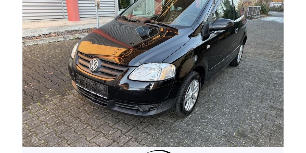 VW Fox 124.000 km 2.699 &euro; Paderborn 33100