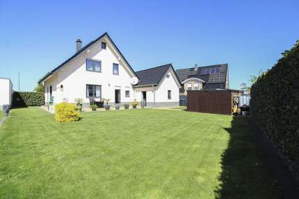 Haus Salzkotten - 4 Zimmer, 125 m&sup2;, 470.000&euro; | Angebot:26554066