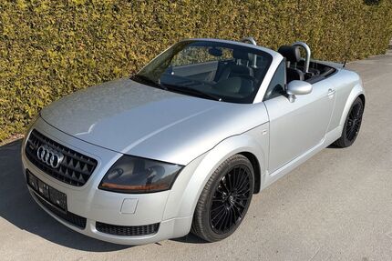 Audi TT 104.000 km 10.990 &euro; Rietberg 33397