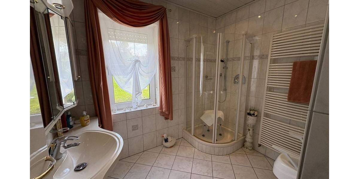Doppelhaushälfte Paderborn Kernstadt - 6 Zimmer, 140 m&sup2;, 489.000&euro; | Angebot:26875278