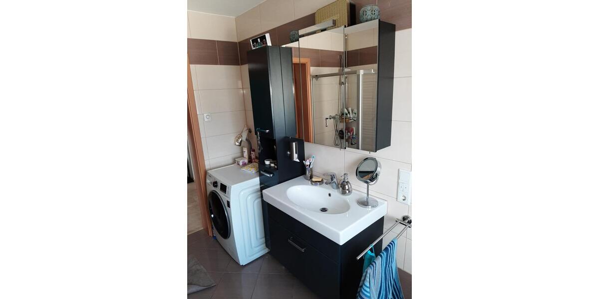 Erdgeschoßwohnung Steinheim - 4 Zimmer, 105 m&sup2;, 1.050&euro; | Angebot:26380604