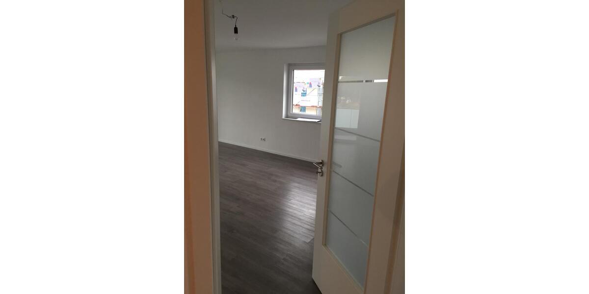 Etagenwohnung Schloß Holte-Stukenbrock Stukenbrock - 3 Zimmer, 107 m&sup2;, 950&euro; | Angebot:24727004