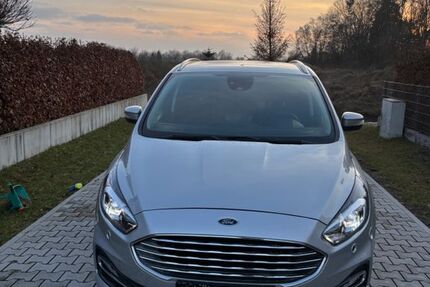 Ford S-Max 79.000 km 12.900 &euro; Delbrück 33129