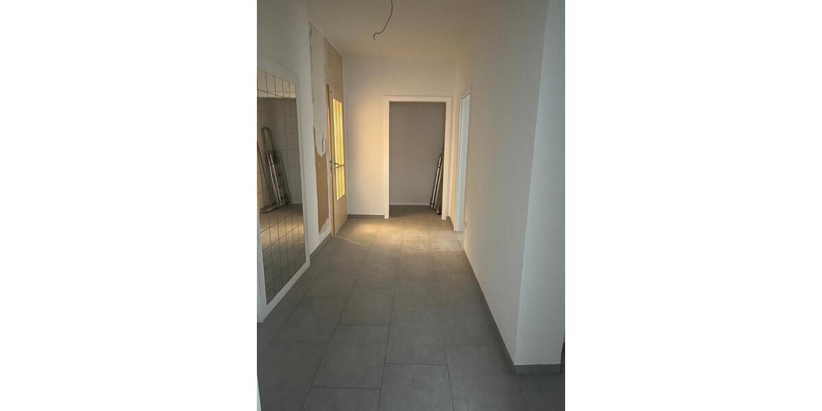 Erdgeschoßwohnung Paderborn - 3 Zimmer, 86 m&sup2;, 850&euro; | Angebot:26403781
