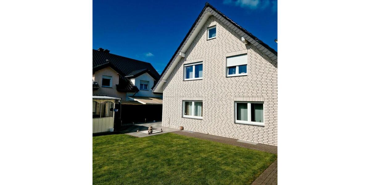 Einfamilienhaus Schloß Holte-Stukenbrock Stukenbrock - 5 Zimmer, 125 m&sup2;, 515.000&euro; | Angebot:26391588