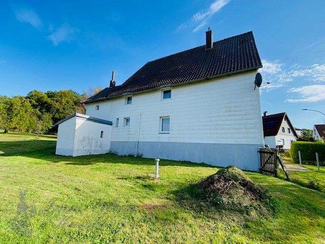 Bauernhaus mit Stall in herrlicher Wohnlage 6 zimmer