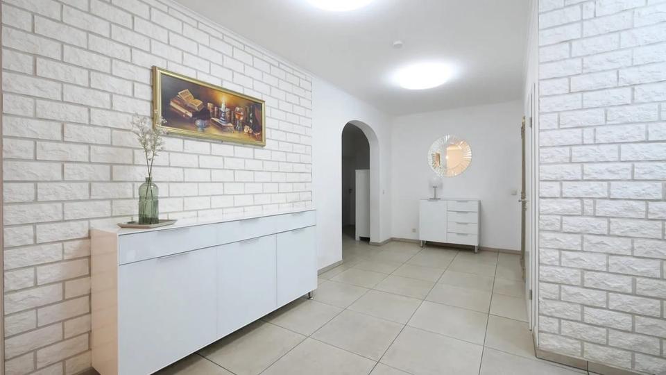 Bungalow Bad Lippspringe - 8 Zimmer, 260 m&sup2;, 590.000&euro; | Angebot:27160565