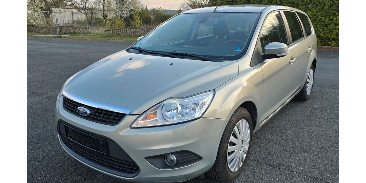 Ford Focus 69.846 km 5.799 &euro; Horn-Bad Meinberg 32805