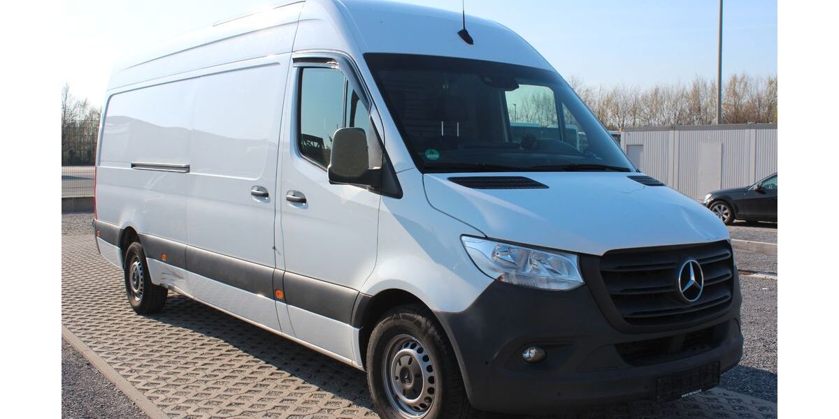 Mercedes-Benz Sprinter 693.121 km 14.900 &euro; Paderborn 33106