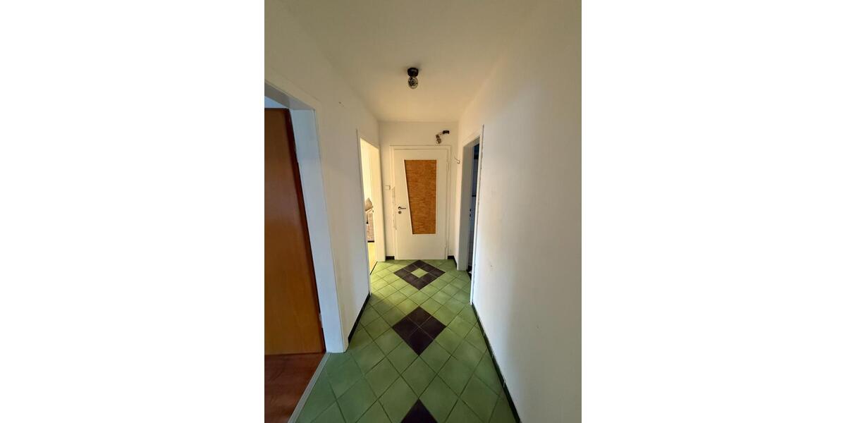 Erdgeschoßwohnung Schloß Holte-Stukenbrock Stukenbrock - 2 Zimmer, 87 m&sup2;, 550&euro; | Angebot:25882802