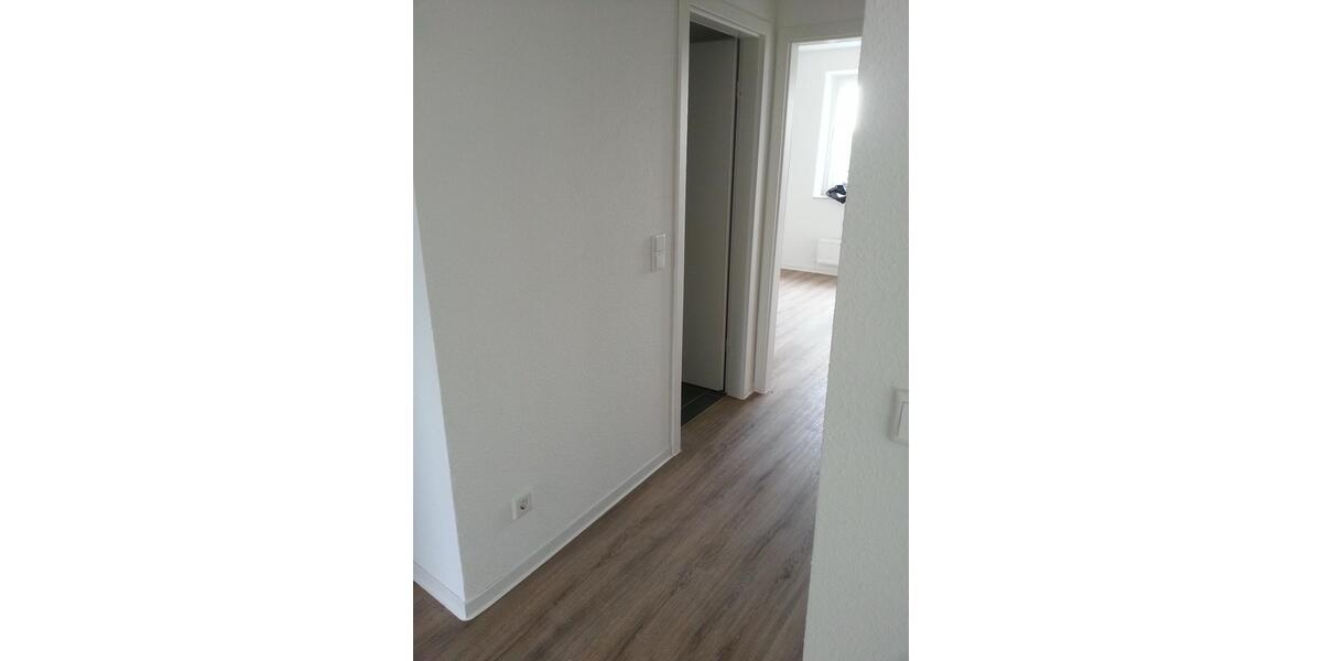 Dachgeschoßwohnung Paderborn - 3 Zimmer, 77 m&sup2;, 750&euro; | Angebot:26476688