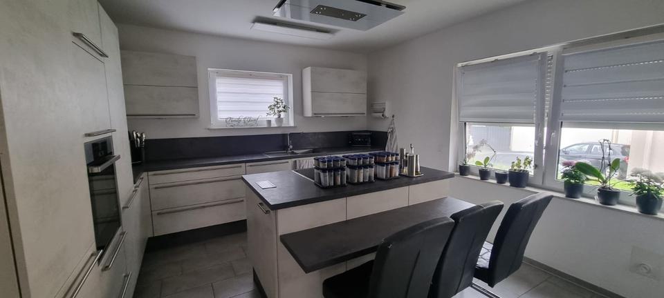 Doppelhaushälfte Paderborn - 6 Zimmer, 170 m&sup2;, 1.770&euro; | Angebot:26623740