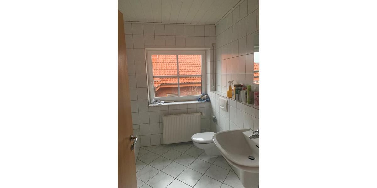 Charmante lichtdurchflutete 3 Zimmer Wohnung, Altenbeken-Schwaney 3 zimmer