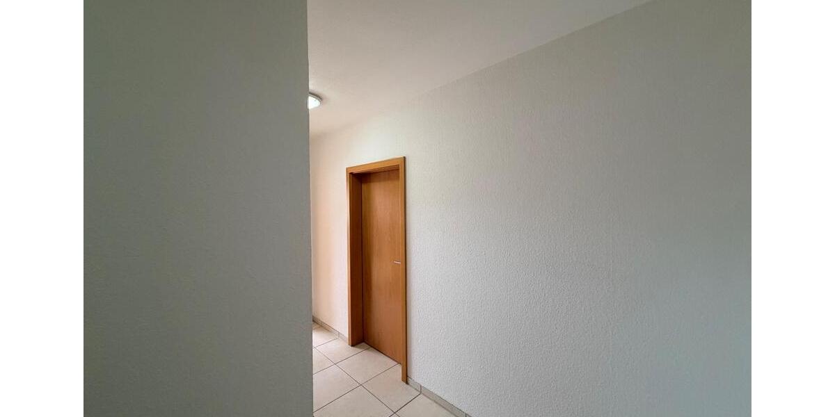 Dachgeschoßwohnung Schloß Holte-Stukenbrock Stukenbrock - 3 Zimmer, 82 m&sup2;, 255.000&euro; | Angebot:23190968