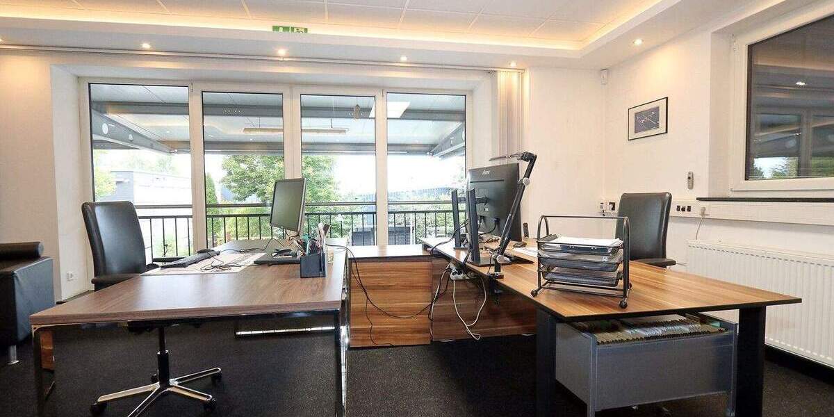 Vielseitig nutzbares Gewerbeanwesen in 33154 Salzkotten | High End Büro, Produktion, Logistik und Ausstellungshalle zimmer