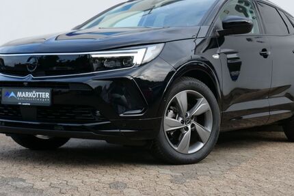 Opel Grandland (X) 8.451 km 23.990 € Bielefeld 33647