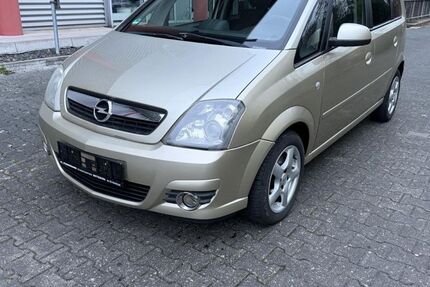 Opel Meriva 237.000 km 1.499 &euro; Paderborn 33100