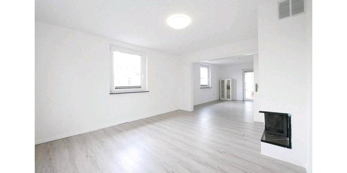 Maisonettenwohnung Bad Driburg - 7 Zimmer, 140 m&sup2;, 199.000&euro; | Angebot:26952186