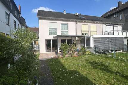 Haus zum Kaufen in Bielefeld 458.000 € 153 m² 4 zimmer