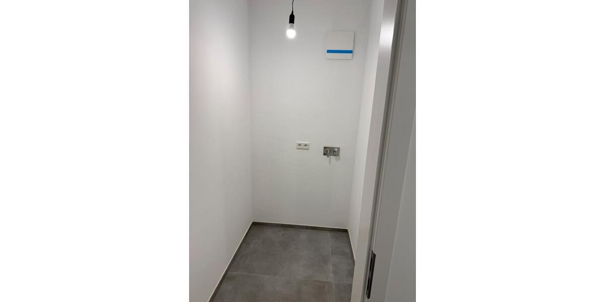 Erdgeschoßwohnung Bad Lippspringe - 3 Zimmer, 67 m&sup2;, 996&euro; | Angebot:27618596