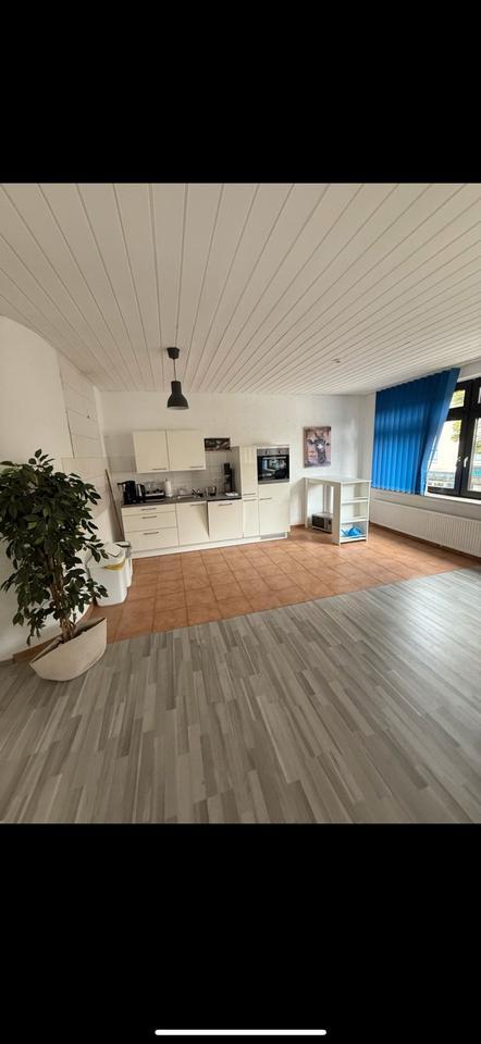 Büro Gewerbe Räumlichkeiten 126qm in Schloss Neuhaus