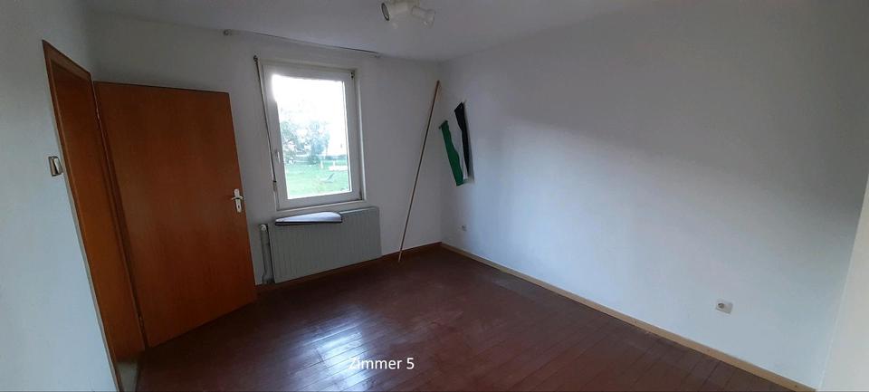 Einfamilienhaus Geseke - 10 Zimmer, 180 m&sup2;, 199.000&euro; | Angebot:26949676