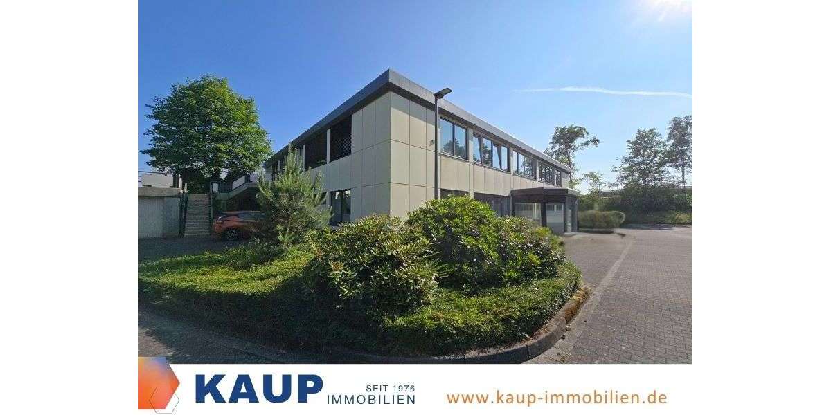 Büro in Schloß Holte-Stukenbrock 8.750 € 1122 m² zimmer