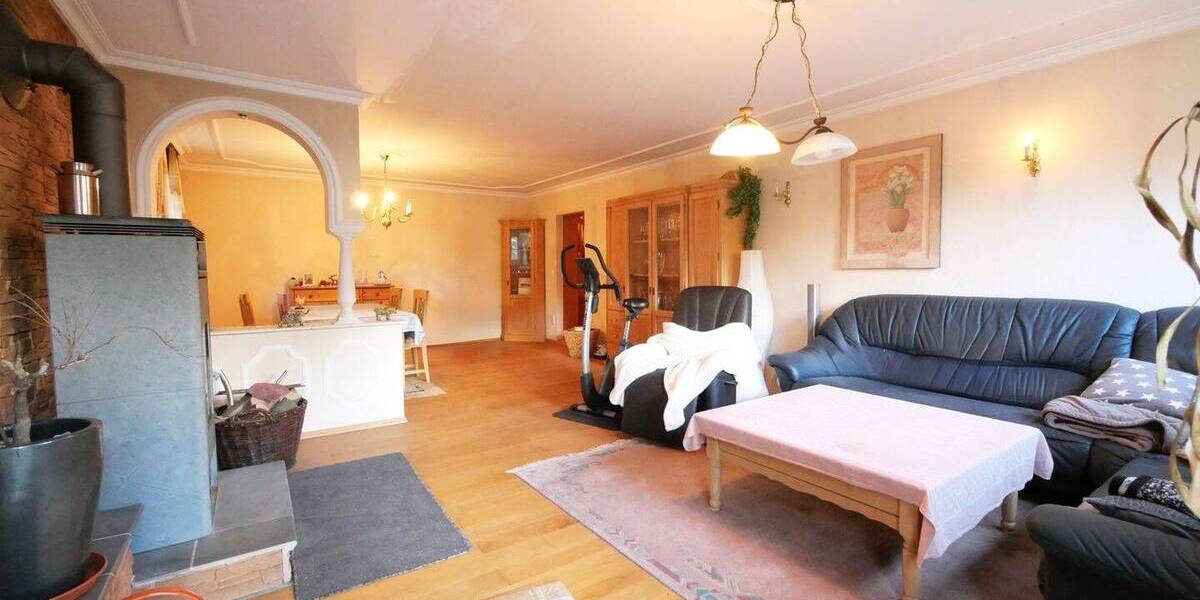 Einfamilienhaus Lichtenau Herbram - 5 Zimmer, 184 m&sup2;, 150.000&euro; | Angebot:25688029