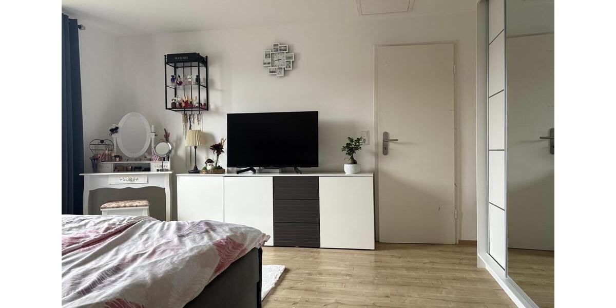 Dachgeschoßwohnung Horn-Bad Meinberg Bad Meinberg - 2 Zimmer, 65 m&sup2;, 540&euro; | Angebot:26441290