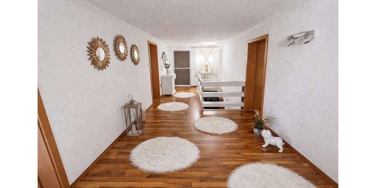 Einfamilienhaus Brakel - 300.000&euro; | Angebot:26086584