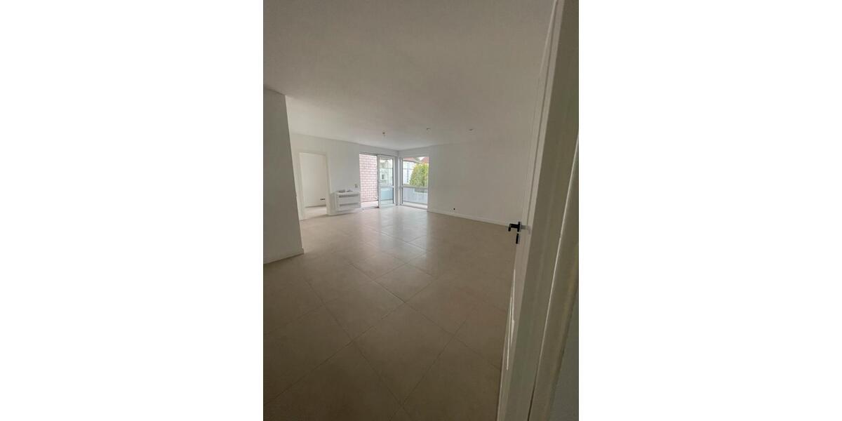 Etagenwohnung Detmold - 4 Zimmer, 103 m&sup2;, 1.070&euro; | Angebot:26665439