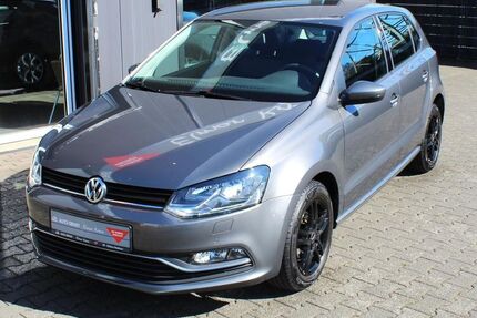 VW Polo 82.089 km 10.390 &euro; Paderborn 33104