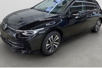 VW Golf 23.961 km 27.390 &euro; Detmold 32756
