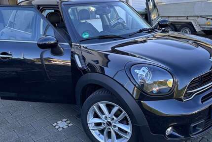 Mini Countryman D 144.000 km 13.333 &euro; Paderborn 33104