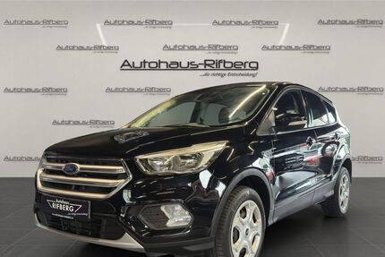 Ford Kuga 168.000 km 9.890 &euro; Detmold 32758