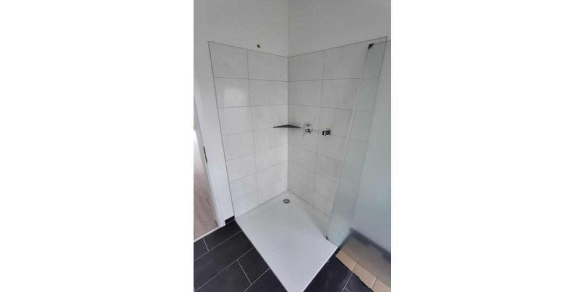 Dachgeschoßwohnung Hövelhof - 3 Zimmer, 101 m&sup2;, 1.200&euro; | Angebot:27621948
