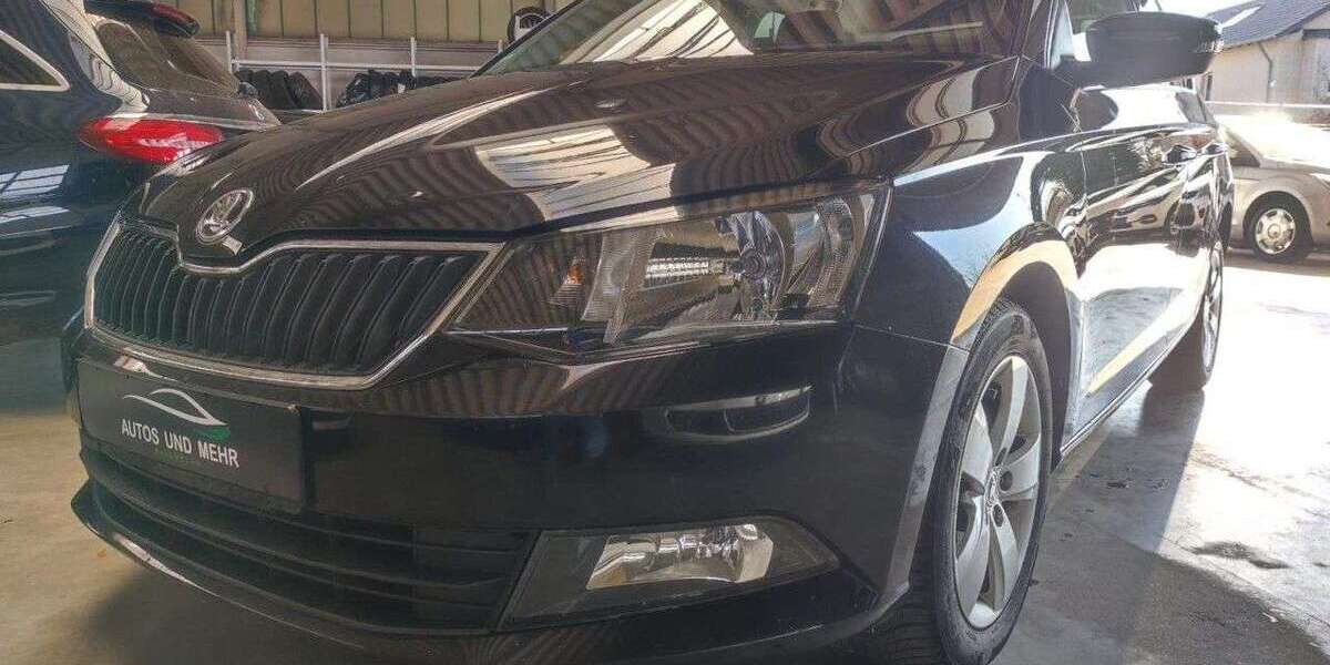 Skoda Fabia 104.000 km 6.490 &euro; Paderborn 33100