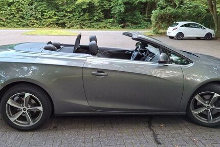 Opel Cascada