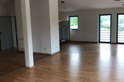 Büro Tagungsraum Besprechungsraum Proberaum Betriebswohnung Raum zimmer