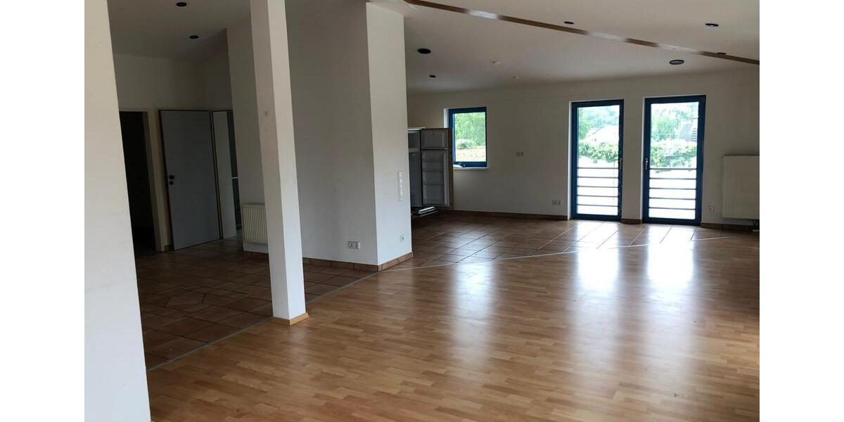 Büro Tagungsraum Besprechungsraum Proberaum Betriebswohnung Raum zimmer