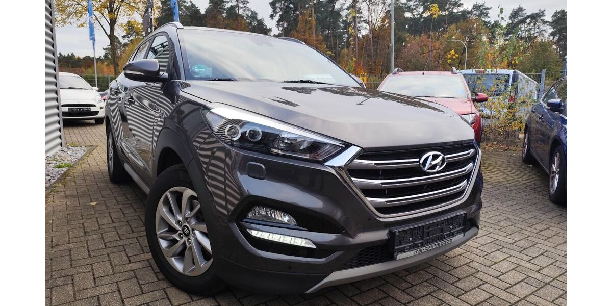 Hyundai TUCSON 138.990 km 15.900 &euro; Schlangen 33189