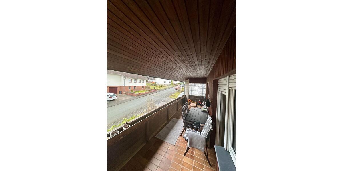 Etagenwohnung Marsberg - 4 Zimmer, 100 m&sup2;, 1.000&euro; | Angebot:25423278