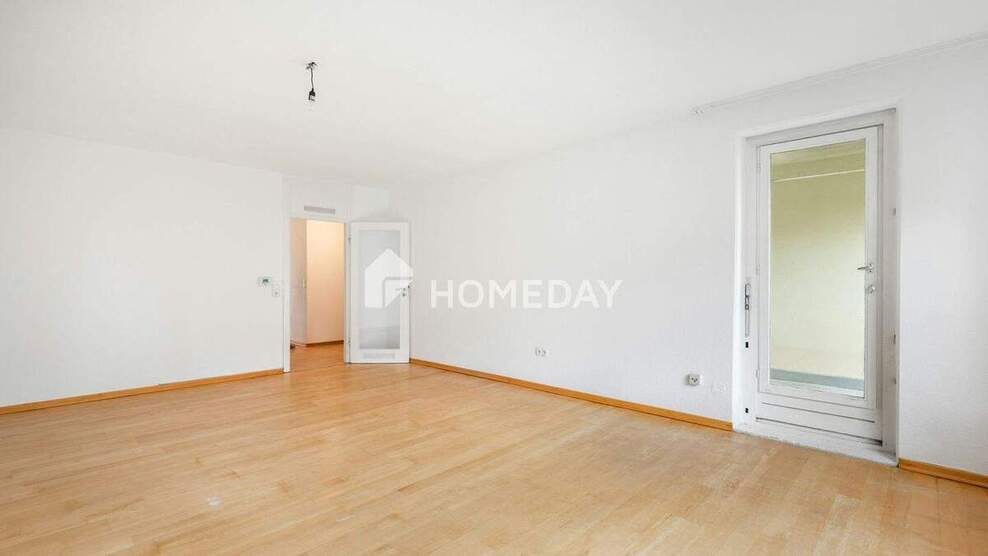 Sofort bezugsfrei: Gepflegte 4-Zimmer-Wohnung mit Loggia in ruhiger Lage 4 zimmer