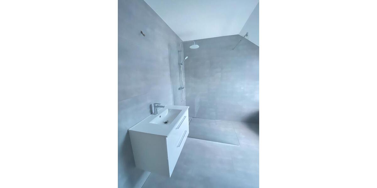 Wohnung 4Z, direkt Anfang Büren-Weine 4 zimmer