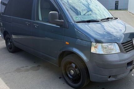 VW T5 Transporter 275.000 km 10.999 &euro; Schloß Holte-Stukenbrock 33758
